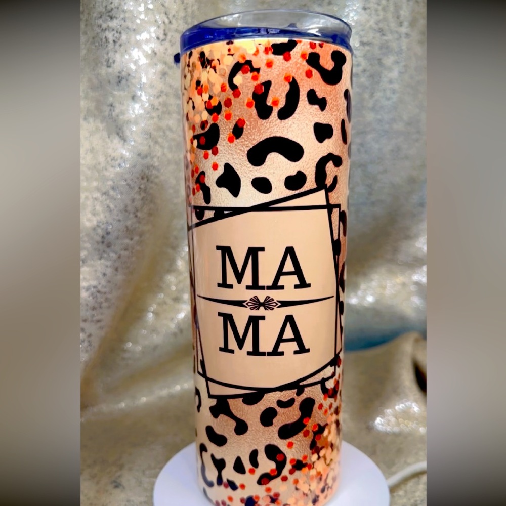 Mama skinny tumbler 💝